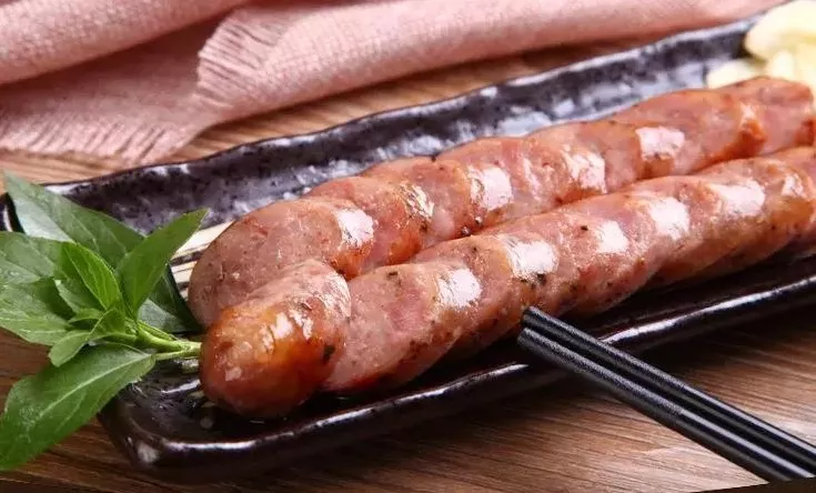 牛羊肉香腸腸衣破裂、顏色深淺不一，原因在這！