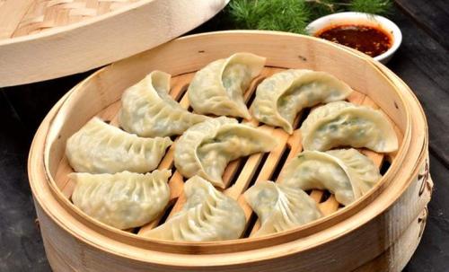 快來看，國外的蒸餃自動(dòng)化生產(chǎn)線長這樣