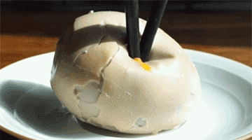 今年咸蛋黃口味成網(wǎng)紅，秘密是……