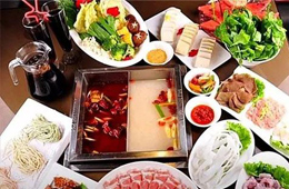 呷哺呷哺與海底撈，不止是100億和1600億的差距……