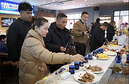 一場品鑒會訂出去數(shù)百萬貨，這款靜腌牛排有啥魅力？