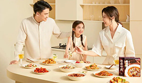 打造“寶媽”人設(shè)，緊抓 “她經(jīng)濟(jì)”風(fēng)口，半成品菜走進(jìn)家庭廚房