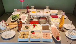 海底撈預(yù)虧超38億，連鎖商超業(yè)績慘淡，2022餐飲零售業(yè)怎么玩?