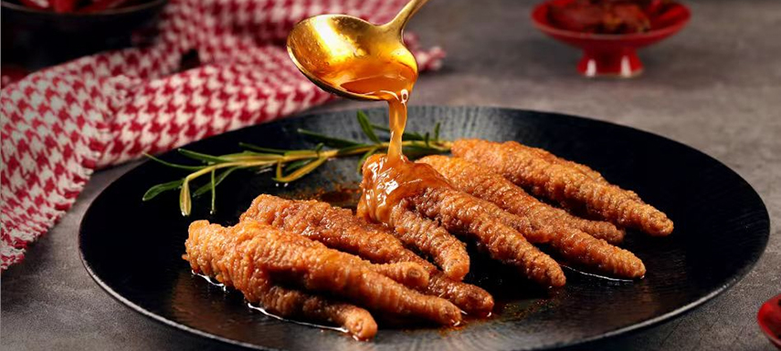  雞爪類產(chǎn)品大爆發(fā)，虎皮鳳爪為何能“橫掃”火鍋店？